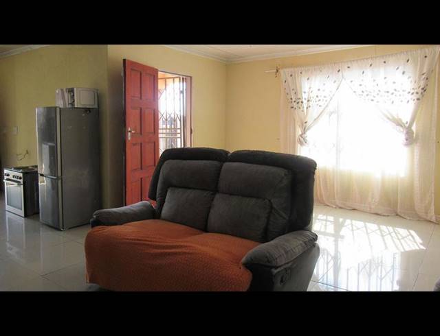 2 BEDROOM HOUSE FOR SALE IN WITPOORTJIE